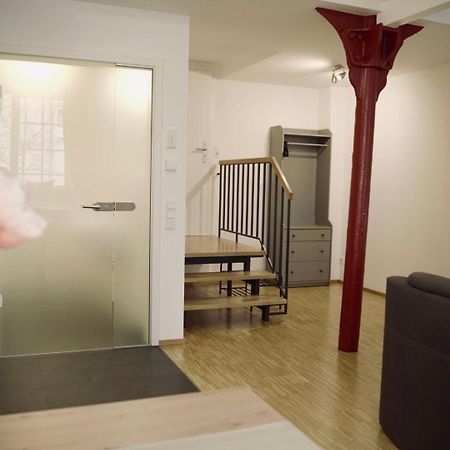 De La Vie Reutlingen - Altstadt Apartment An Stadthalle & Am Marktplatz Eksteriør billede