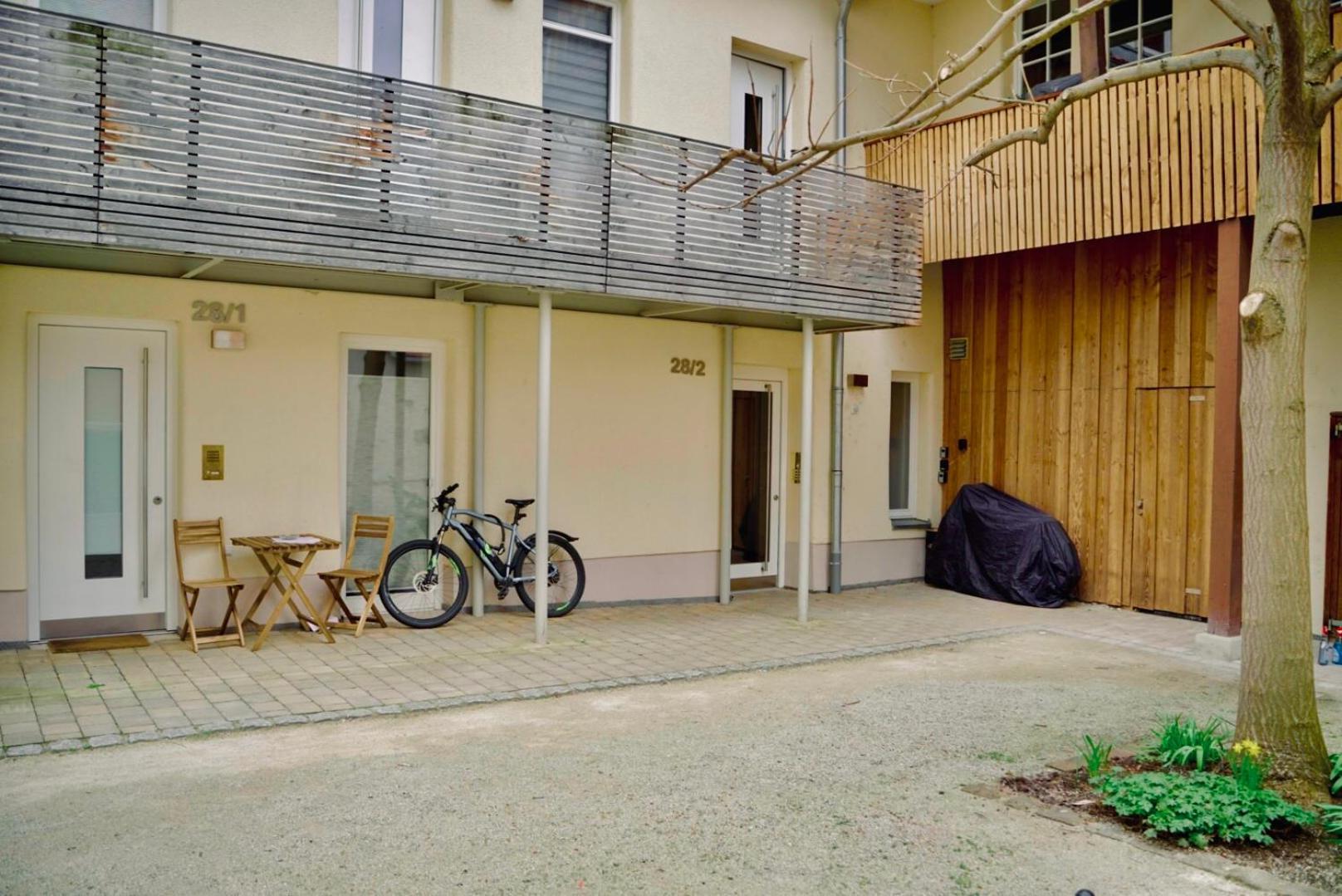 De La Vie Reutlingen - Altstadt Apartment An Stadthalle & Am Marktplatz Eksteriør billede